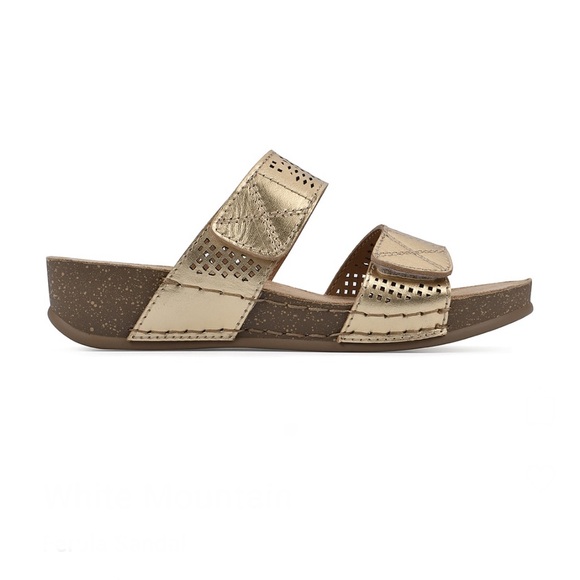 NWT Still in box womens White mountain gold pull on sandals size 7.5 - Picture 2 of 5